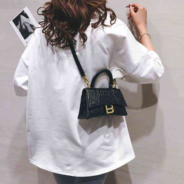 

handbags classic balencaigass fashion bags b ins niche bag home hourglass sense messenger net red small women's 2022 winter portable