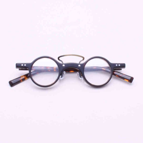 

new plate glasses frame small round frame flat lens with myopia, White;black