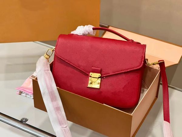 

ladies cosmetic crossbody bags women shoulder bags luxurys designers bag leather handbags shell wallet purse tote