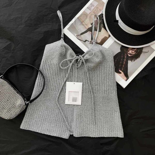 

women's t-shirt designer autumn and winter 2022 new small fragrant silver thread knitted slit suspender vest 32du, White