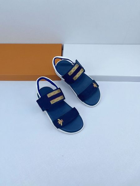 

luxury fashion kids flat sandals 2022 summer kids fashion soft slippers baby girls boys leather shoes toddler brand green blue, Black;red