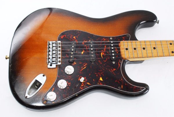 

excellent yst-800 level electric guitar ref no 132858