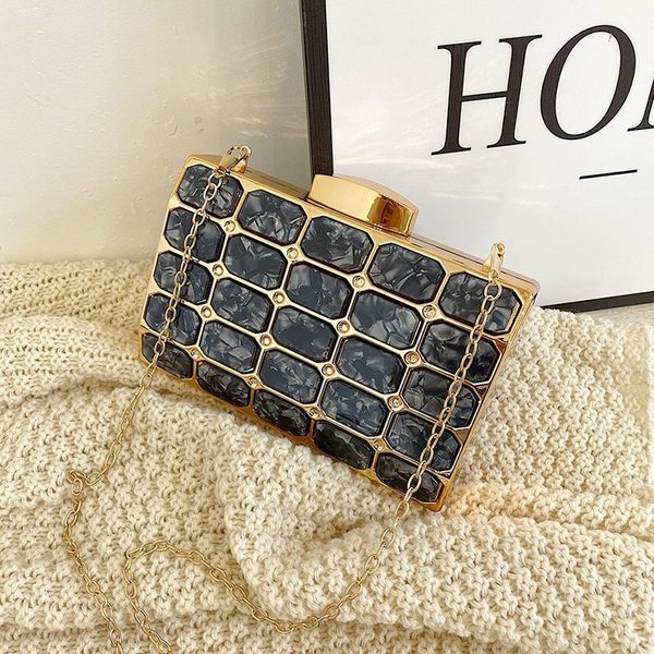 

Factory wholesale women handbag elegant atmosphere studded clutch bag personality metal hard box dinner handbags Joker fashion acrylic chain bags, Pink-4266