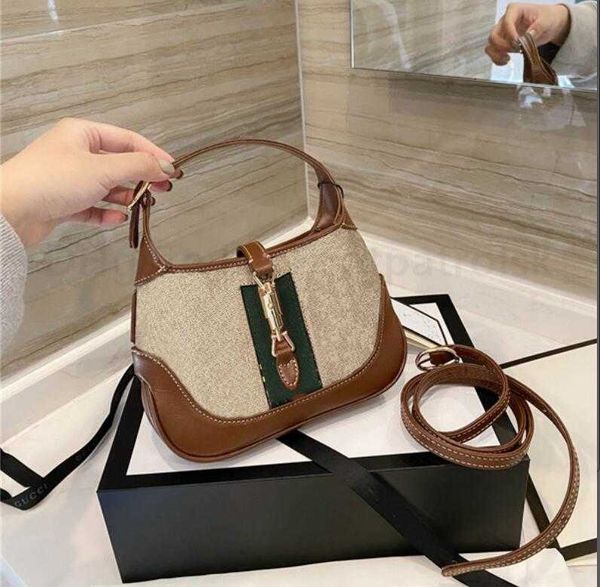 

classic luxurys designers bags lady fashion crossbody bag letter handbags totes 2022 women shoulder handbag axillary wallets