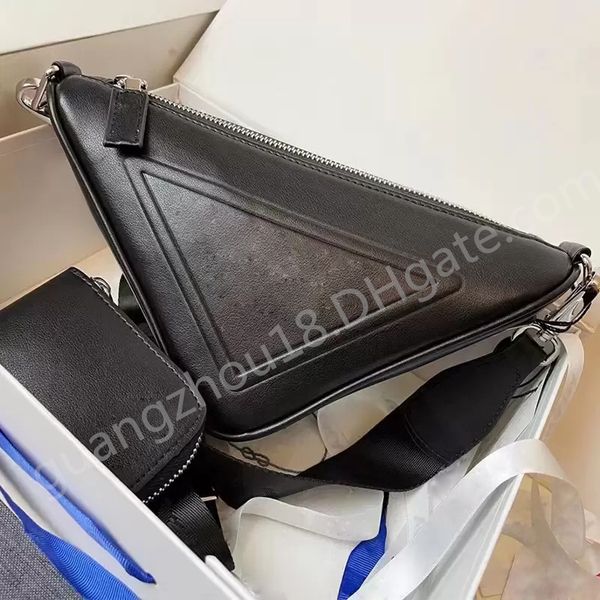 

fashion handbag triangle armpit bag messenger luxurys bags designer handbags purses leather shoulder crossbody famale purse 4 colors 26x14x1