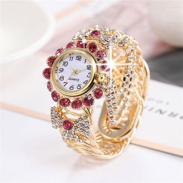 Orologi da polso Top Brand Donna Bracciale Orologi Ladies Love Cinturino in pelle Strass Orologio da polso al quarzo Moda di lusso Hect22