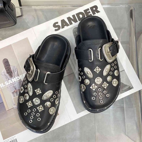 

slippers lla leather shoes with half metal buckle, Black