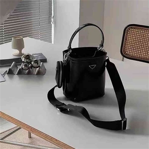 

junjun's same single diagonal small autumn trend merchant for 61% off sell online