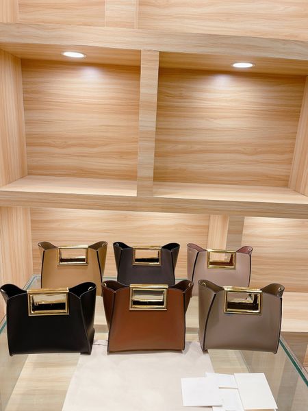 

2022 new women luxury designer bags fashion open pocket bucket shoulder bags designers genuine leather crossbody small handbags f purse poch