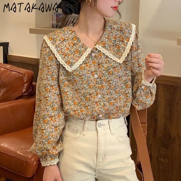 

chic button loose puff sleeve floral women blouses korea spring sweet big lapel ladies shirt lace stitching blusas 210506, White