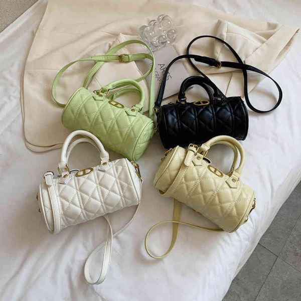 

2022 new designer handbags luxury lingge chain messenger pillow cylinder