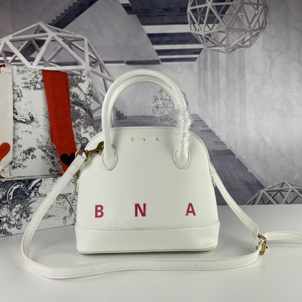 

2022 luxurys designers shoulder bags woman fashion classic handbags limited edition lady handbag high capacity travel shopping bag practical