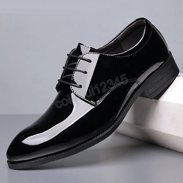 Sapatos de couro patente para homens Oxford Shoes for Men Combiness Suit Wedding Shoes para homens Escritório
