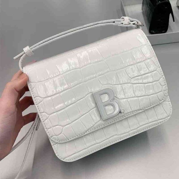 

balencaigabag leather designers alligator ltaly 2022 summer fashion b-shaped bag messenger tofu one shoulder small square bag nqj3