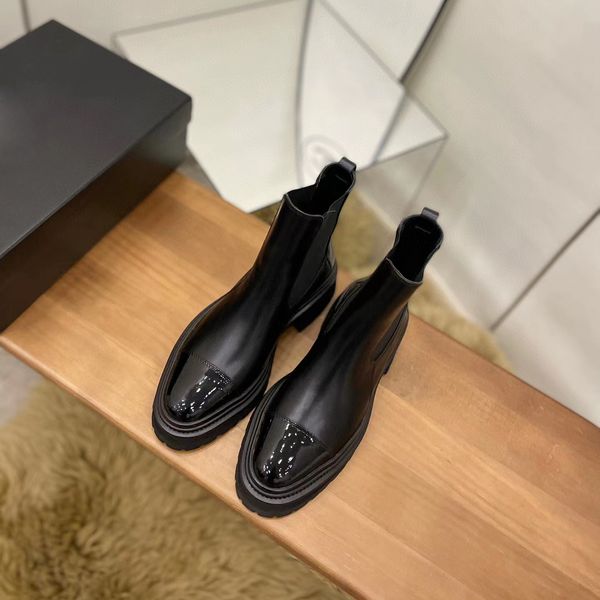 Botas shinestone cobra strass ingestão de meia botas de couro branco salto baixo calcanhar pesado de luxo de luxo marcas para mulheres boot de moda2022