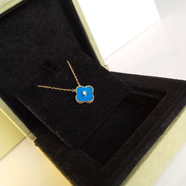 

desingers luxurys pendant necklace design necklace gift classic women temperament fashion centre set with diamonds designer solid colours je, Silver