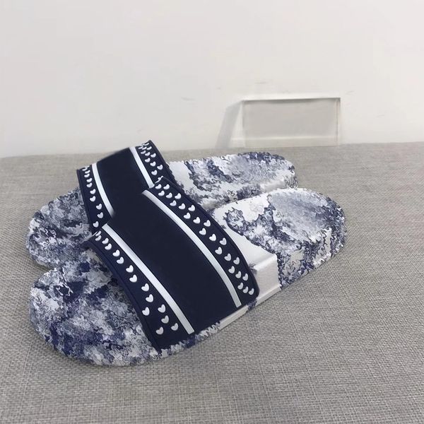 

summer brand designer travel non-slip ladies slippers 36-41 sizes, Black