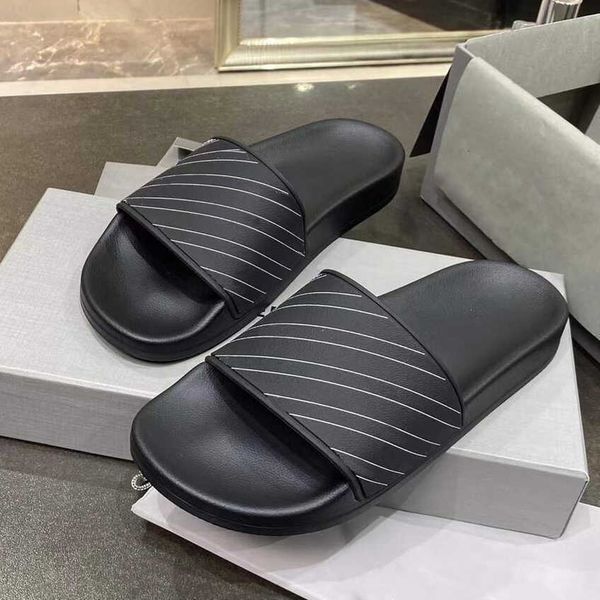 

paris 2022 sliders mens womens summer sandals beach slippers ladies flip flops loafers black white blue pink slides chaussures shoes