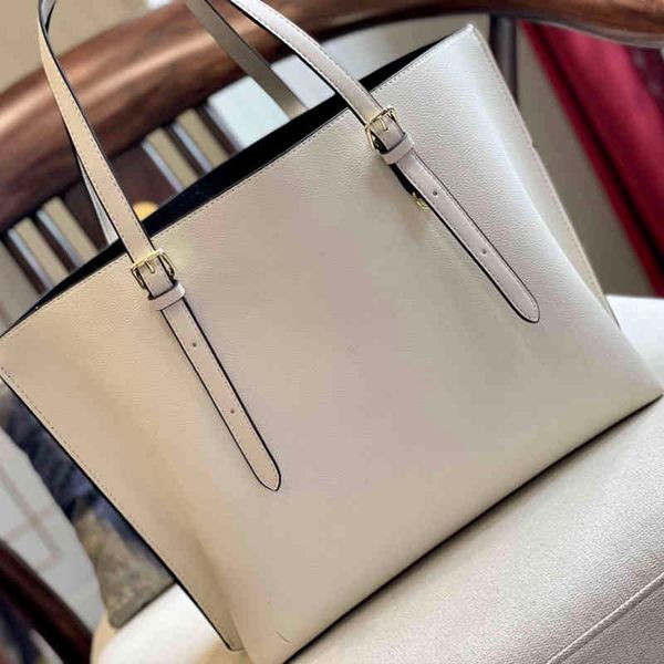 

designer tote bag totes handbag women shoulder bag fashion simple large capacity crossbody bags messenger luxury shopping handbags 220720