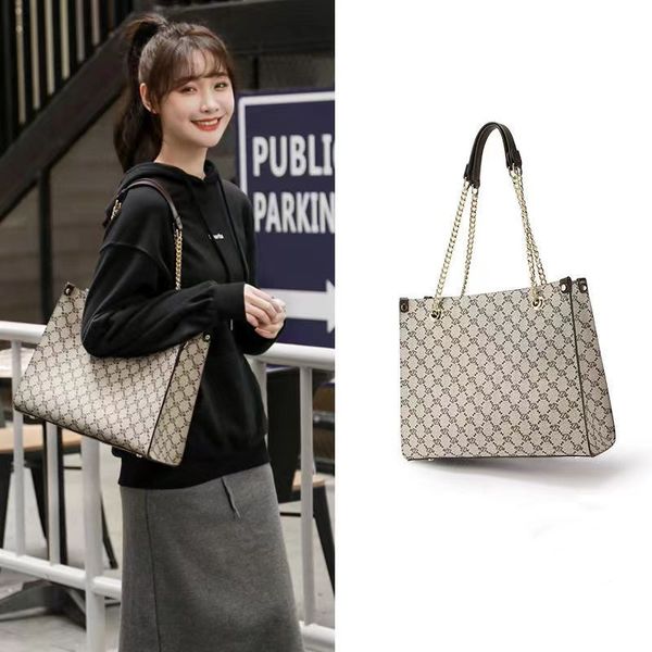 

bag women's versatile tot one shoulder large capacity portable bag