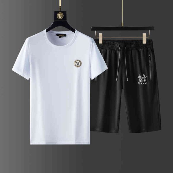 

men's tracksuits 2022 summer trend european drill t-shirt embroidered sticker handsome fashion round neck short sleeve five point short, Gray