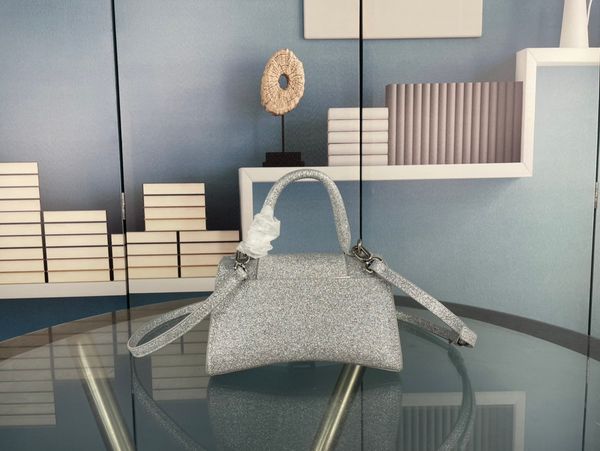 

2022 new pearlescent hourglass bag pearlescent small mother's day gift