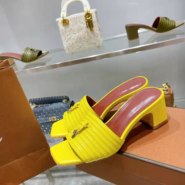 

ladies sandals designer slippers sprightly charms sandal lambskin sandales womens slides designer slipper summer wide flat mid heel slider f, Black