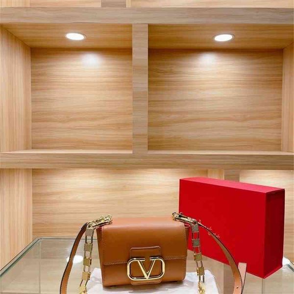 

purse bag 2022 new big hardware tofu bag leisure thick chain single shoulder diagonal span handbag