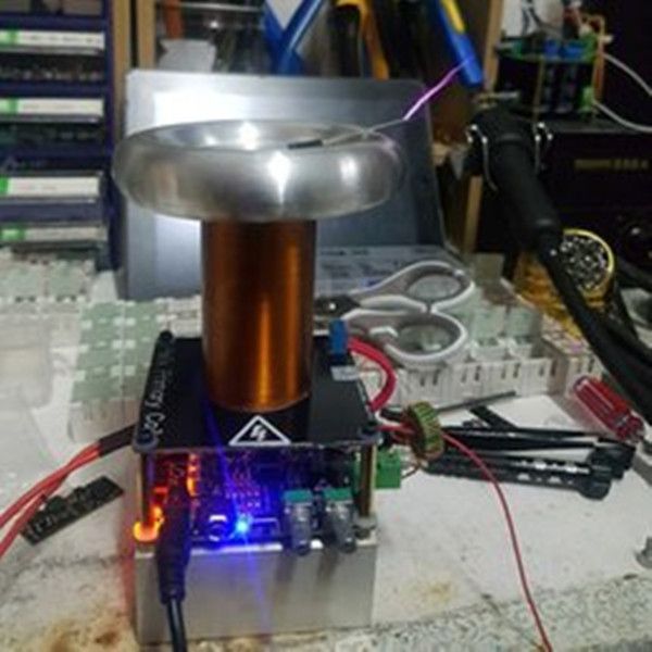 Интегрированные цепи 16 мм Мини Mini Music Tesla Coil MiniSSTC Доска DC 12V