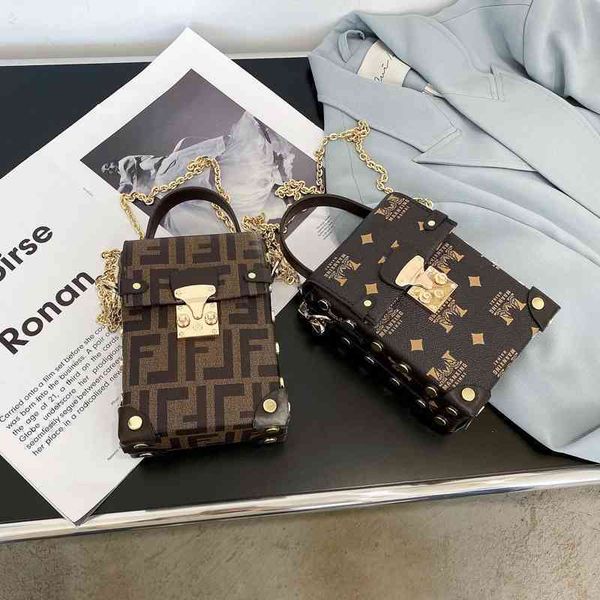 

handbag small spring red personalized buckle single shoulder diagonal cross mobile