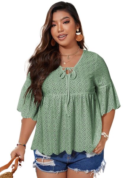 

plus eyelet embroidery tie front tee z3wm#, Black