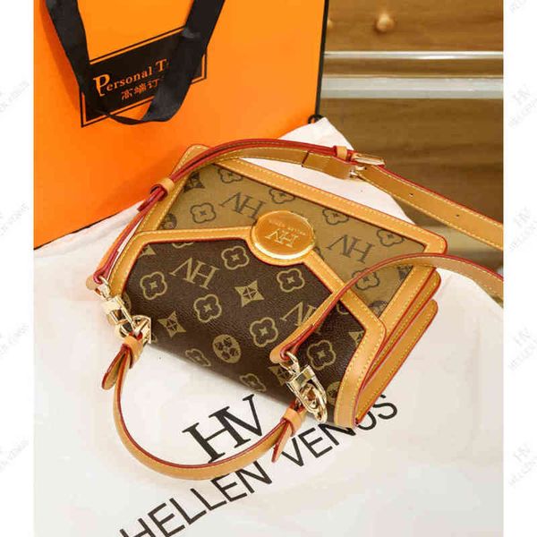 

women's handbag spring niche design print bags single shoulder messenger chuai small square bag 55% off