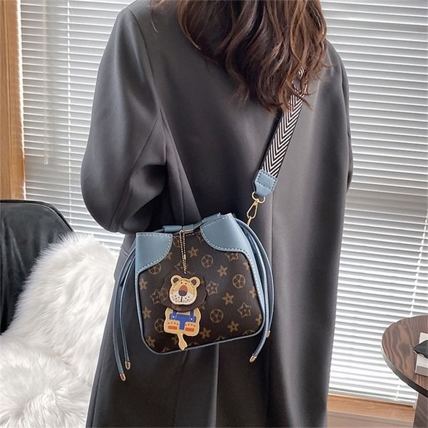 

68% off 60% off bag [schoolsister]diy hand woven self-made material, messenger cartoon lion bag, one shoulder for girlfriend and friendbf73