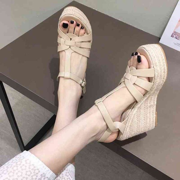 

large size muffin shoes slope heel sandals summer 2022 new inner heightening thick soled roman women's shoes, Black