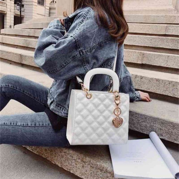 

luxury brand bag 2021 new fashion female handbag lingge chain ladies crossbody shoulder luxury claws