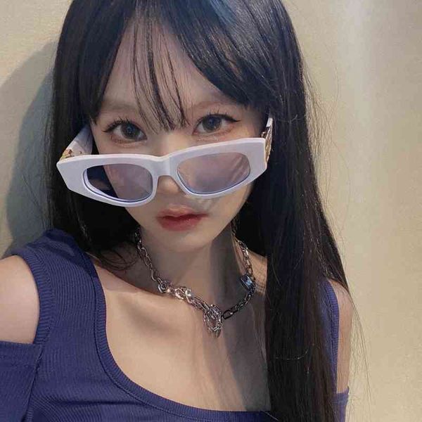 

sunglasses 0095 plate women's net red street show with butterfly double b small frame sunglasses nqly, White;black