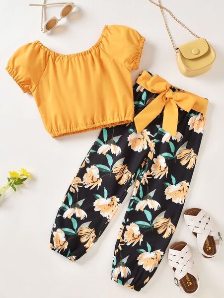 

little girl's bubble sleeve and printed belt trousers she, White