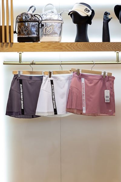 Frühlings-Sommer-Golfrock für Damen, Damen-Golfbekleidung, bedrucktes Band, plissierter kurzer Rock mit kurzen Hosen im Sportboden 220805