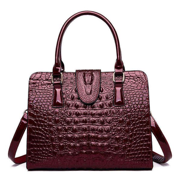 

designers bags middle aged women's bag new simple and fashionable pattern mother's bag messenger hand