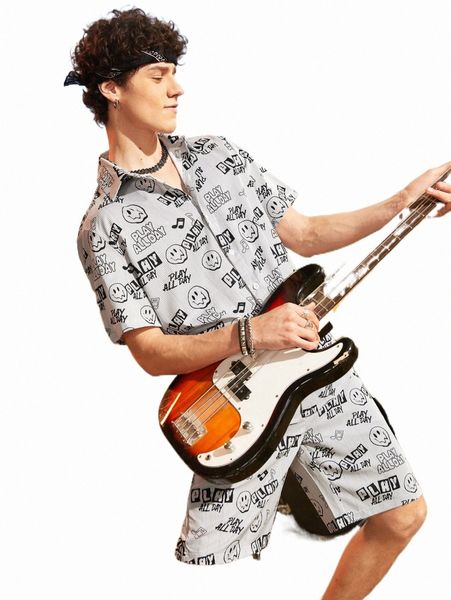 

men cartoon & letter graphic shirt & shorts c554#, Gray