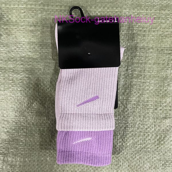 

men classic fashion socks hook brand color stitched men's women's long tube sports training sock street couple middle tubes luxury, Black