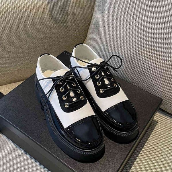 

dress shoes thick soled small leather shoes fragrant panda black and white color matching muffin casual round head lace