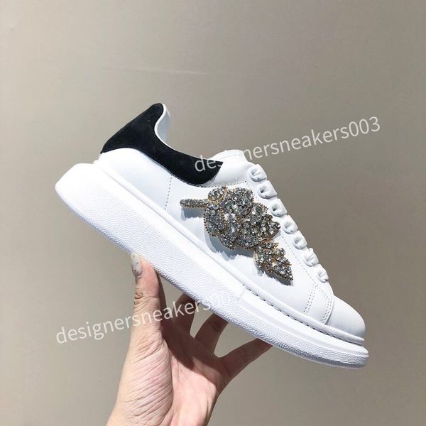 

2022 luxury boots designer runway dress shoes lace up white trainer chunky trainers leather sneakers, Black
