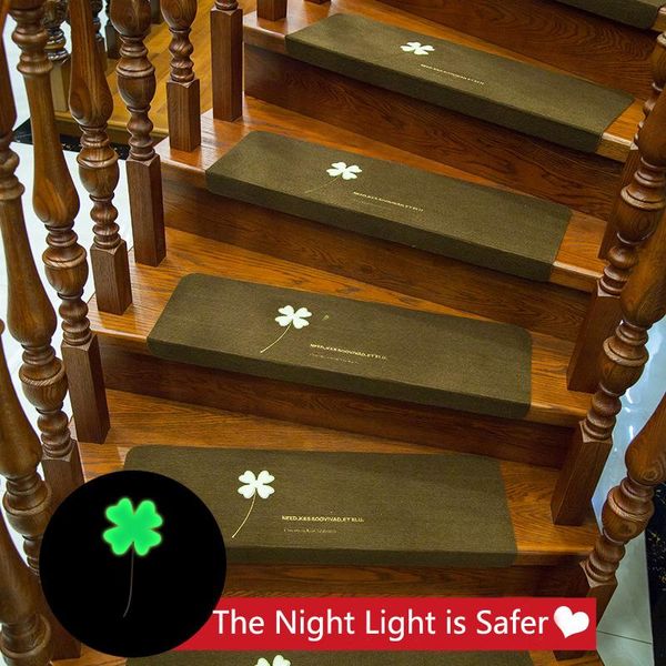 Tappeti 5/10pcs Luminoso autoadesivo antiscivolo Tappeto per scale Tappetino per pavimenti Fai da te Ritagliato Tappetini protettivi Sicurezza per bambini Anziani Animali domestici Carpe all'ingrosso