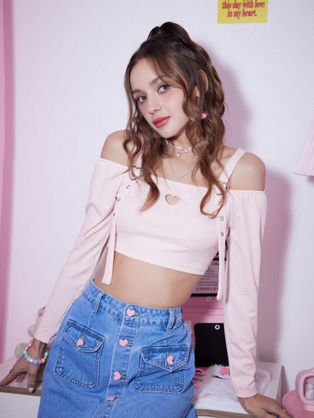 

romwe grommet eyelet cold shoulder heart cut out tee h7lr#, White