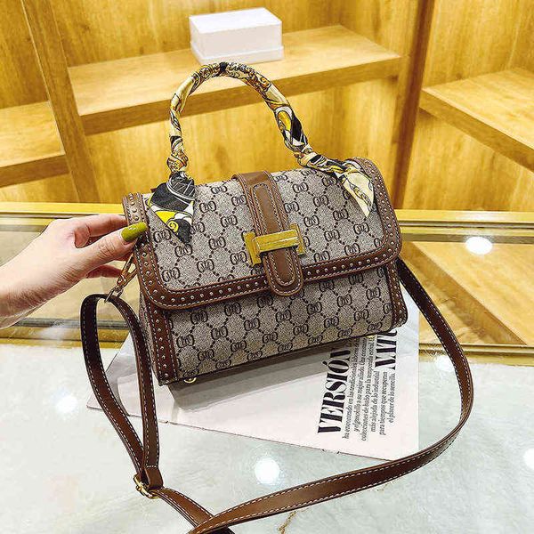 

women's versatile single shoulder messenger simple commuter small