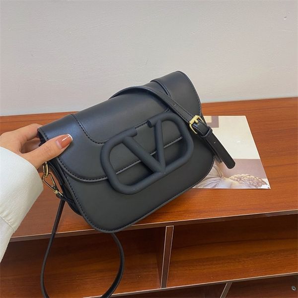 

women's bag 2022 new simple small square flow oblique cross women's