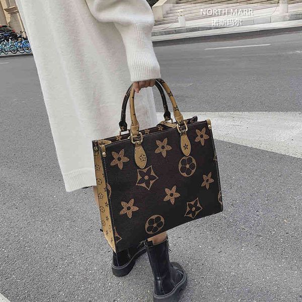 

2022 factory wholesale new trendy old flower tote large capacity women's handbag vintage versatile one shoulder messenger bag