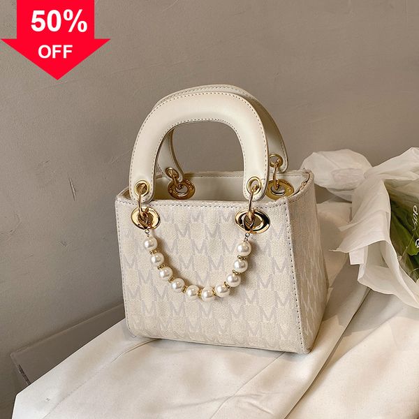 

handbag with small and fashionable retro women's totes shoulder bag