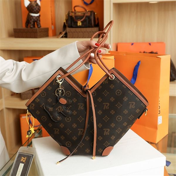 

counter large capacity trendy hand of lading soft leather old tote women's high sense 65% off wholesale shop